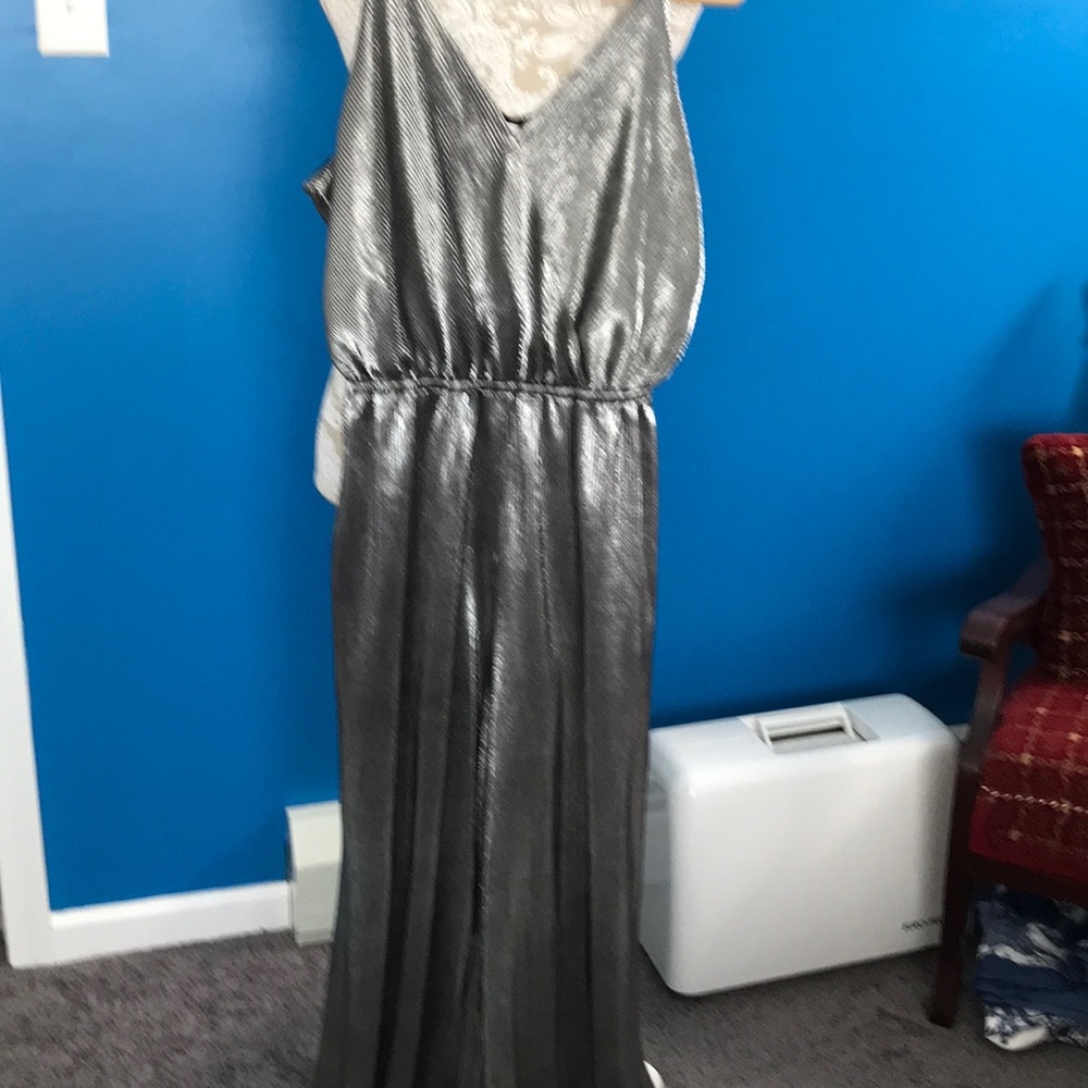 Pant dress